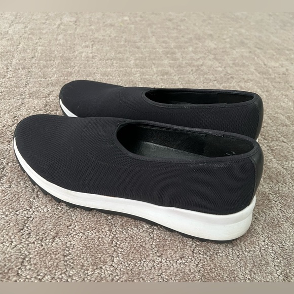 Eileen Fisher Womens‎ Hug Mesh Black Stretch Fit Comfort Shoes Size 7 - Picture 1 of 7